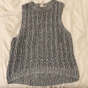Gap black, blue, white crocheted sleeveless top size M